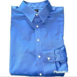 Jos. A. Bank Traveler Slim Fit Button Up Shirt Size 17 1/2 - 35